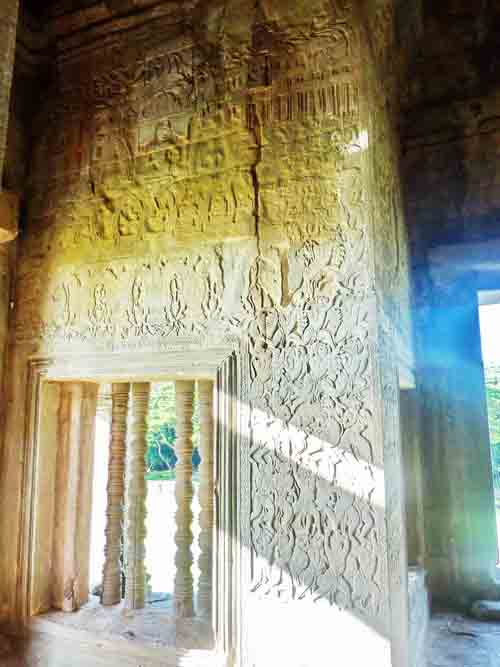 Барельефы Ангкор Ват. Северо-западный угловой павильон.