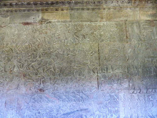 Барельеф северной галереи Ангкор Ват. Победа Кришны над асурой Бана.